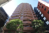 日神パレステ－ジ西麻布(404）