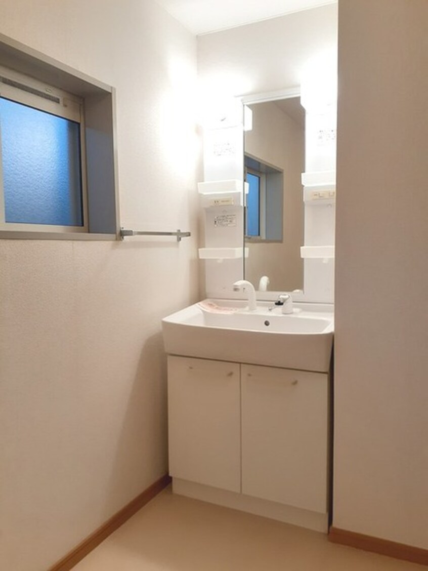 洗面 ブル－ベリ－ハウスＣ