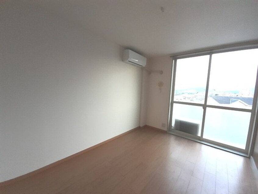 居室 ブル－ベリ－ハウスＣ