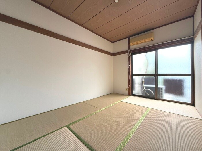 居室 本町ハイツ