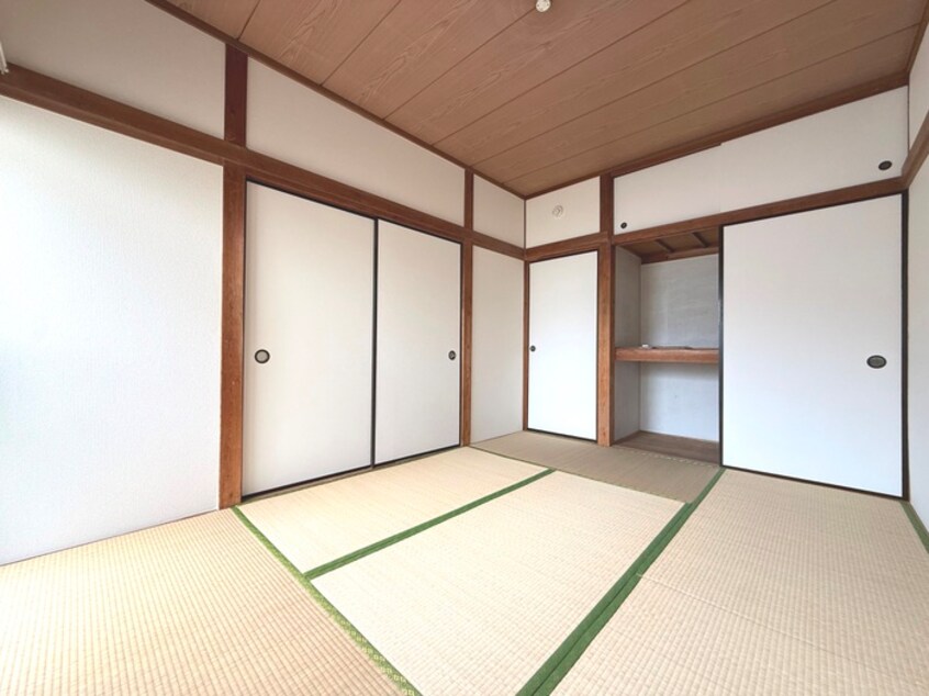 居室 本町ハイツ