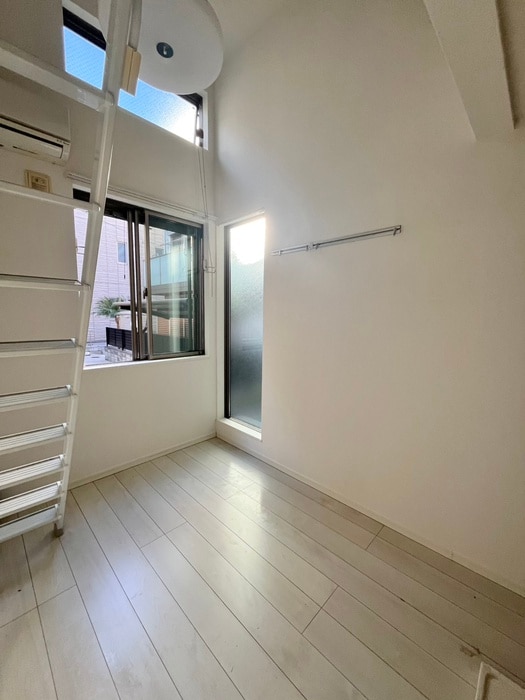 居室 リュミエ安善