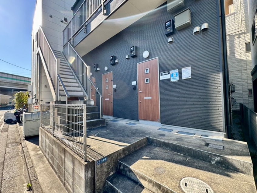 エントランス部分 リュミエ安善