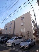 プライムアーバン市谷仲之町の外観