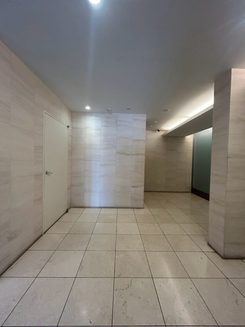 エントランス部分 プライムアーバン市谷仲之町