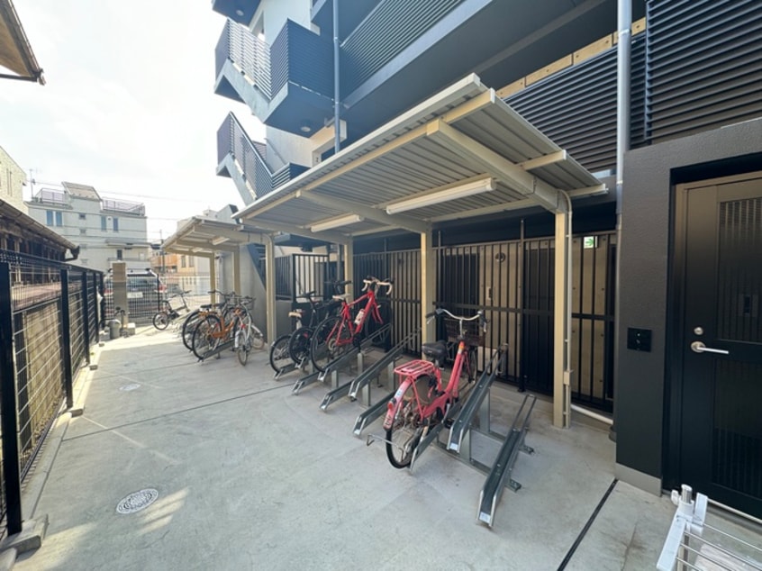 駐輪場 ルネサンスコート祐天寺