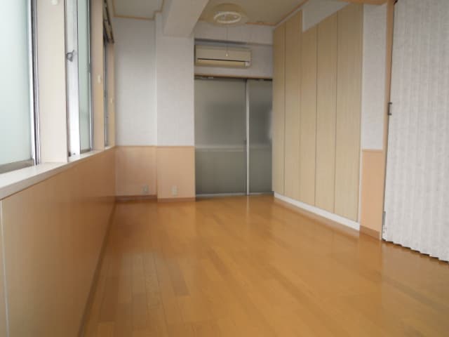 居室 会田ビル