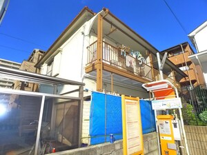 中里荘