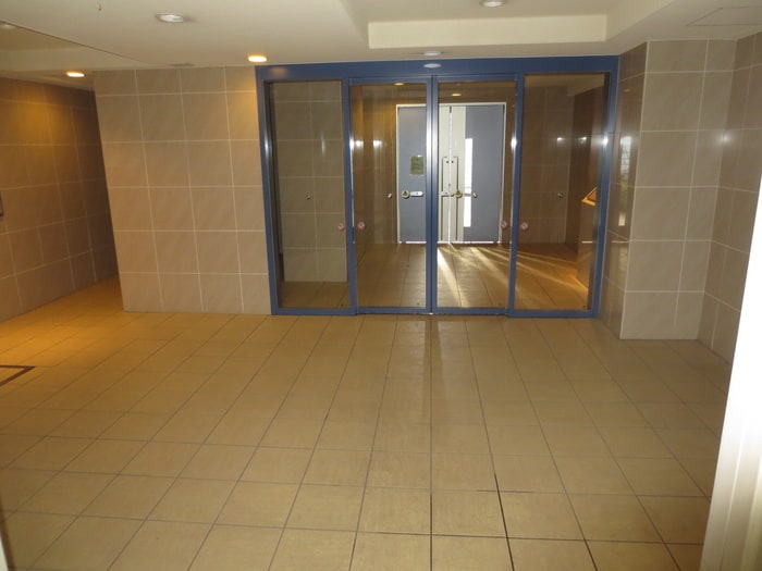 エントランス部分 ドゥーエ横濱台町