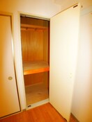 収納 コ－トアヴェニュ－