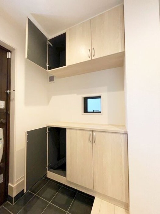 玄関 Kolet千城台#05