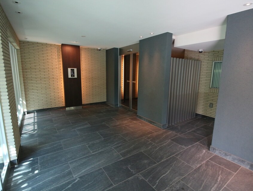 エントランス部分 アプリーレ宮崎台Ⅱ