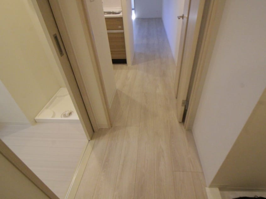 廊下 メイプルアンジュ