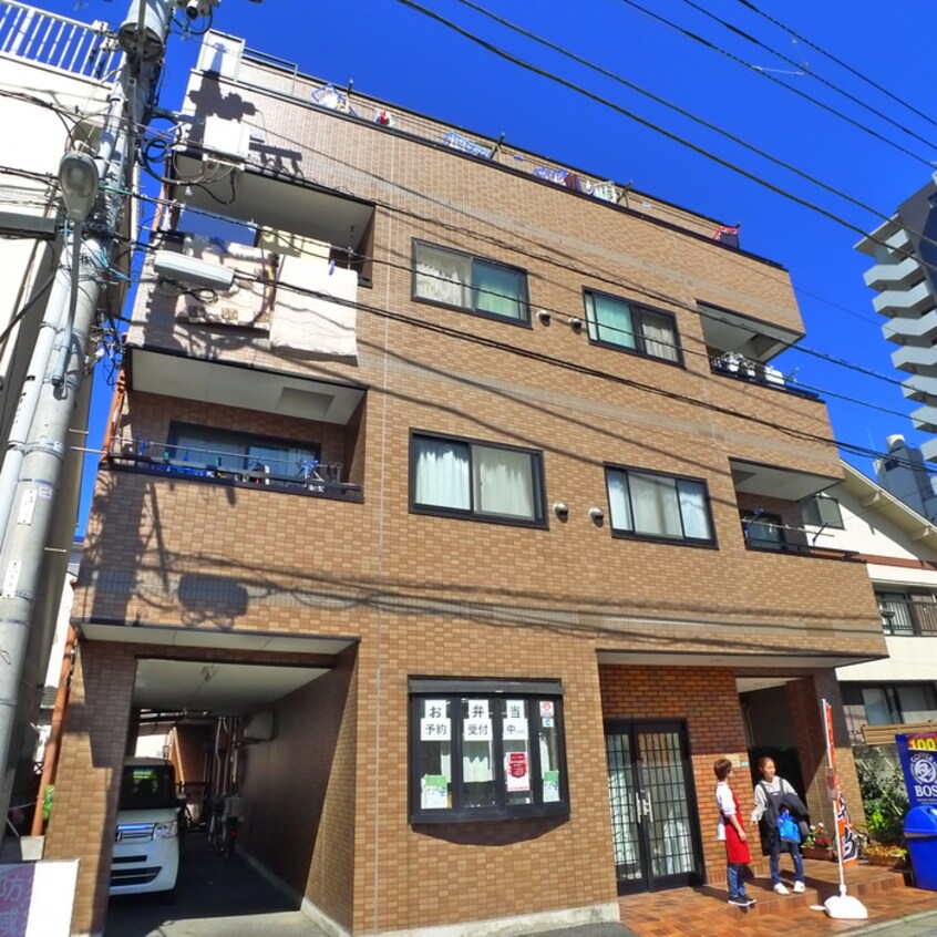 外観写真 エヴァ－グリ－ン川島