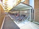 駐輪場 エレンシアＫ