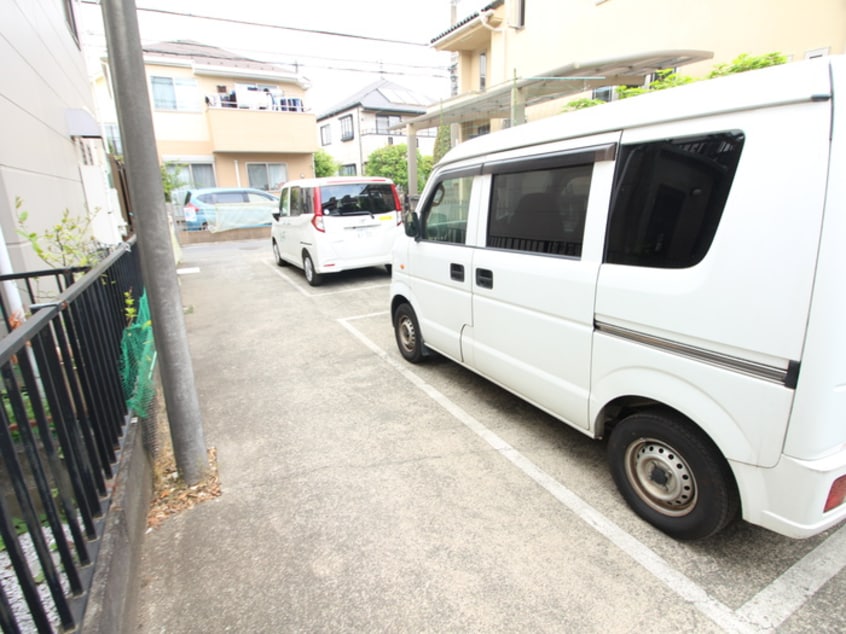 駐車場 ラパ－ル・ピア