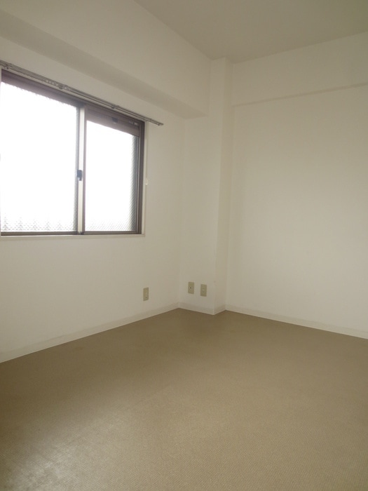 居室 ラフィーネ壹番館