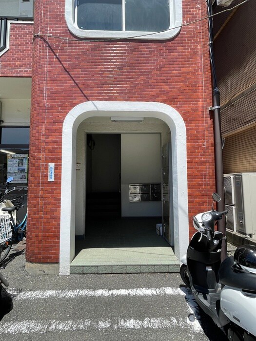 エントランス部分 多摩センタ－グリ－ンビル