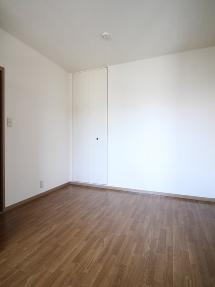 居室 ア－バンハイツ谷塚