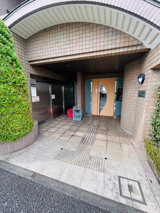 エントランス部分 サントル野川