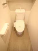 トイレ プライムメゾン市谷山伏町