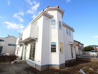 ブルースガーデンＤ