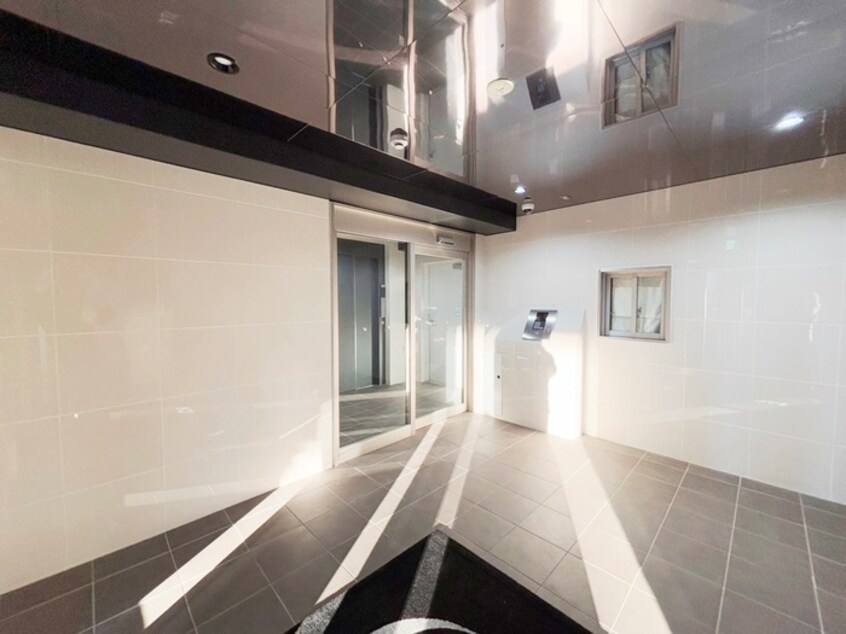 エントランス部分 コンフォリア北池袋