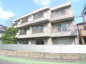 アザレア川越