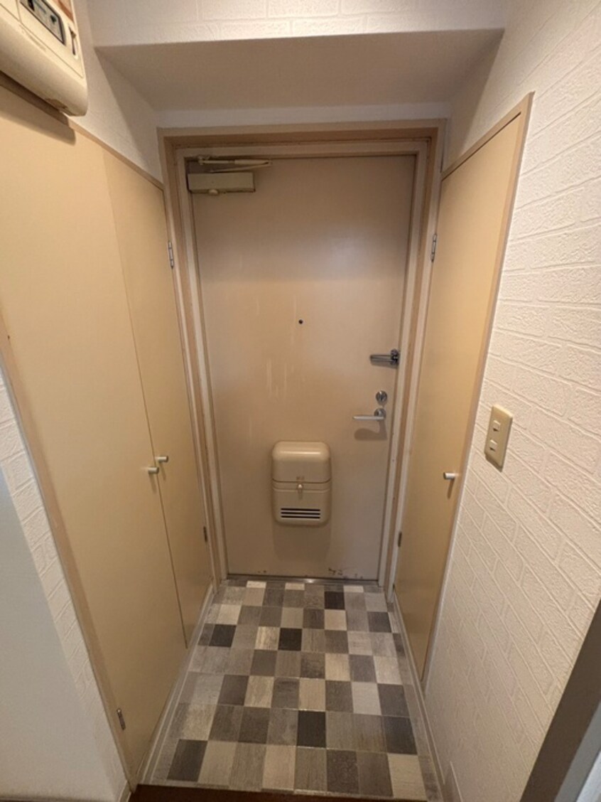 玄関 スカイヴィレッジ相沢