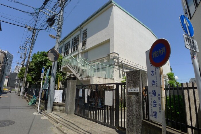 物件(小学校)まで500m N-flats三ノ輪