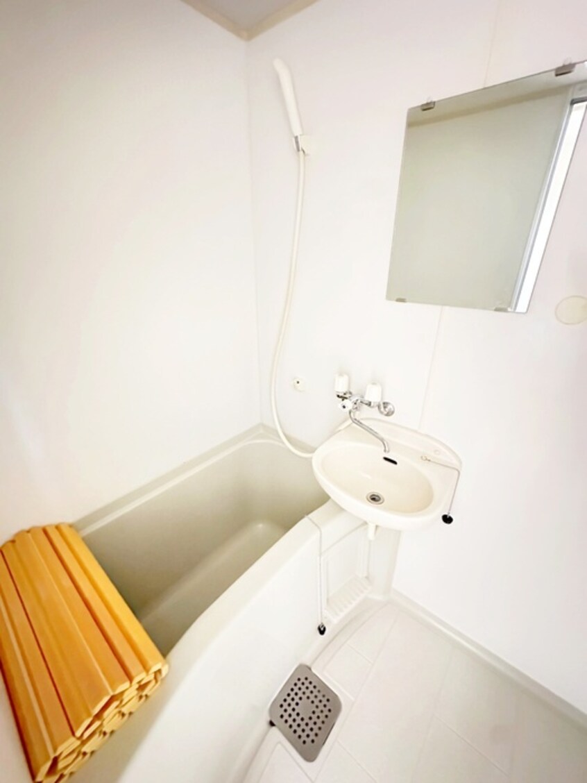 バス／シャワールーム等 ローズパレットＡ