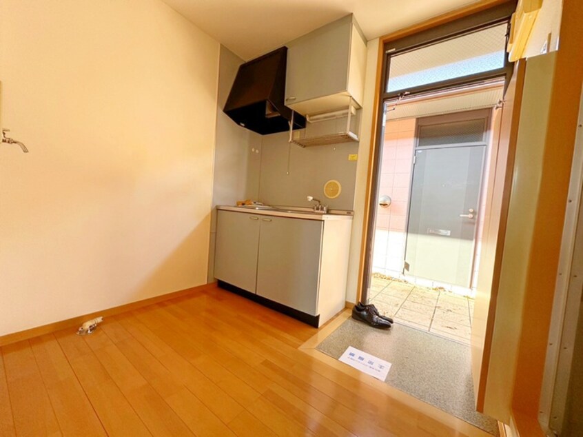 廊下 ローズパレットＡ