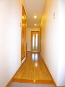 玄関 メゾンド西村