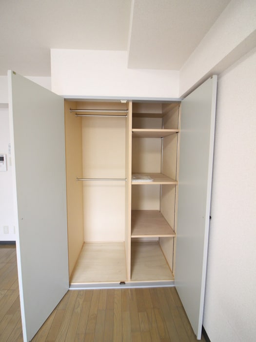 収納 サンモ－ル上用賀