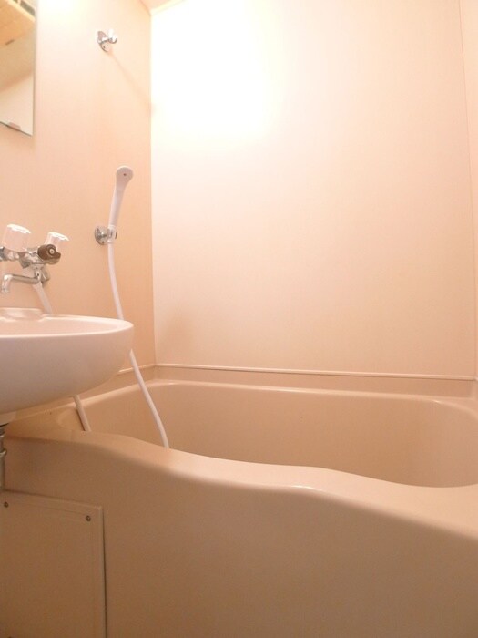 バス／シャワールーム等 クロノス南花島