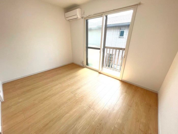 居室 ブルーメアイダ