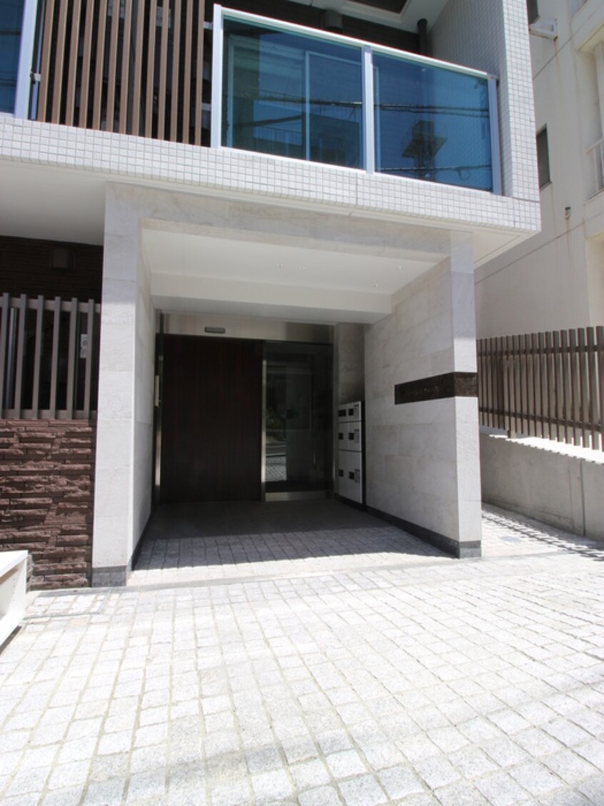 エントランス部分 CLASS YOTSUYA