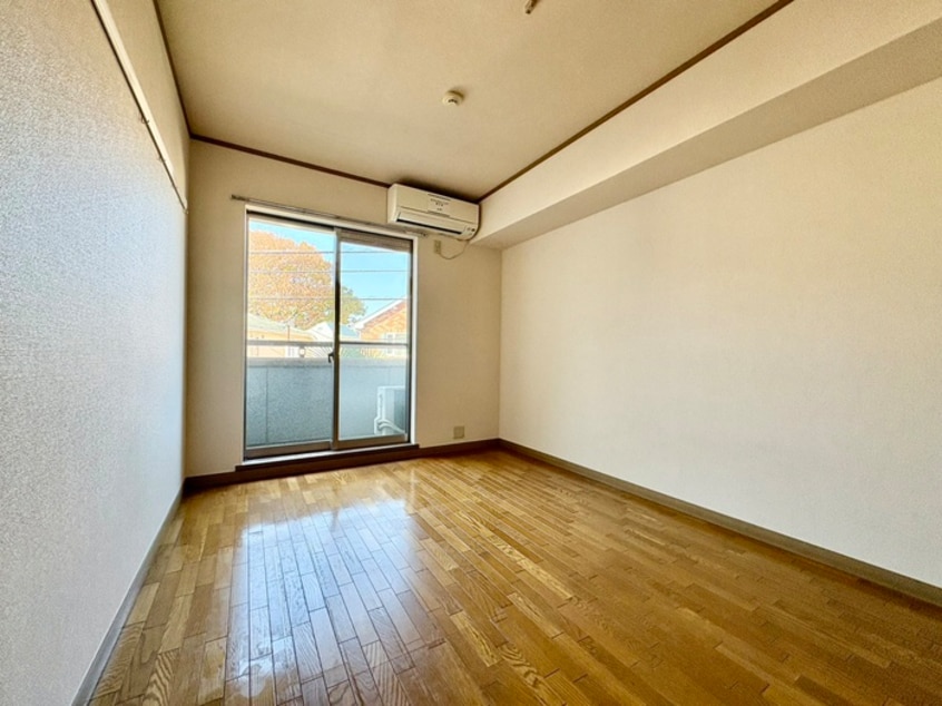 居室 Ｙ′ｓ　砧