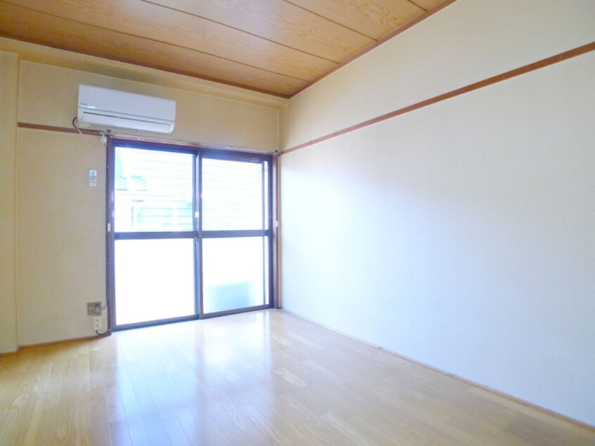 居室 千裕ハイツ