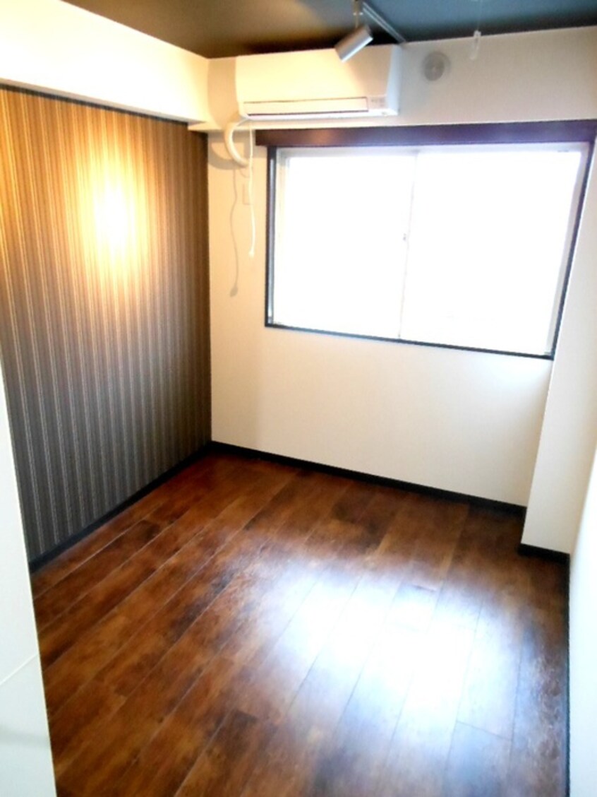 居室 ＲＥＮＡＴＵＳ　ＨＯＹＡ