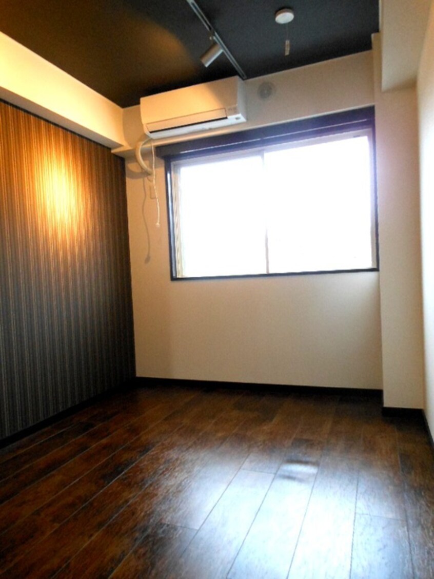 居室 ＲＥＮＡＴＵＳ　ＨＯＹＡ