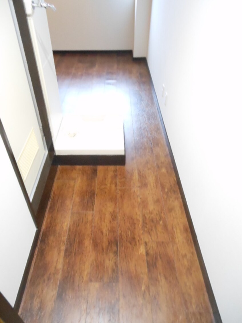 廊下 ＲＥＮＡＴＵＳ　ＨＯＹＡ