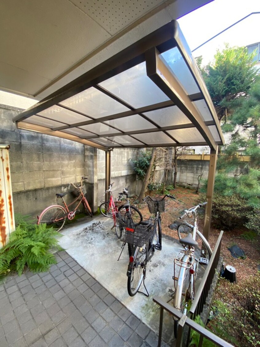 駐輪場 ＫＴＢハウス
