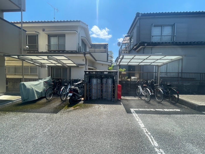 駐輪場 イソマ第２ハイツ
