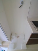 洗濯機置場 Ｇｌａｎｚ徳丸