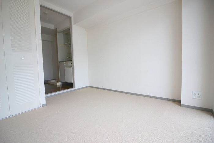 居室 シャルマンはすみ