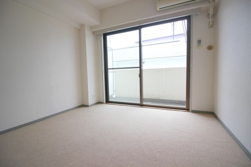 居室 シャルマンはすみ