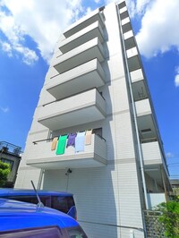 日興パレス西新井（７０２）