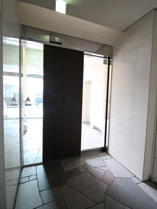 エントランス部分 ＡＸＩＳ桜木町