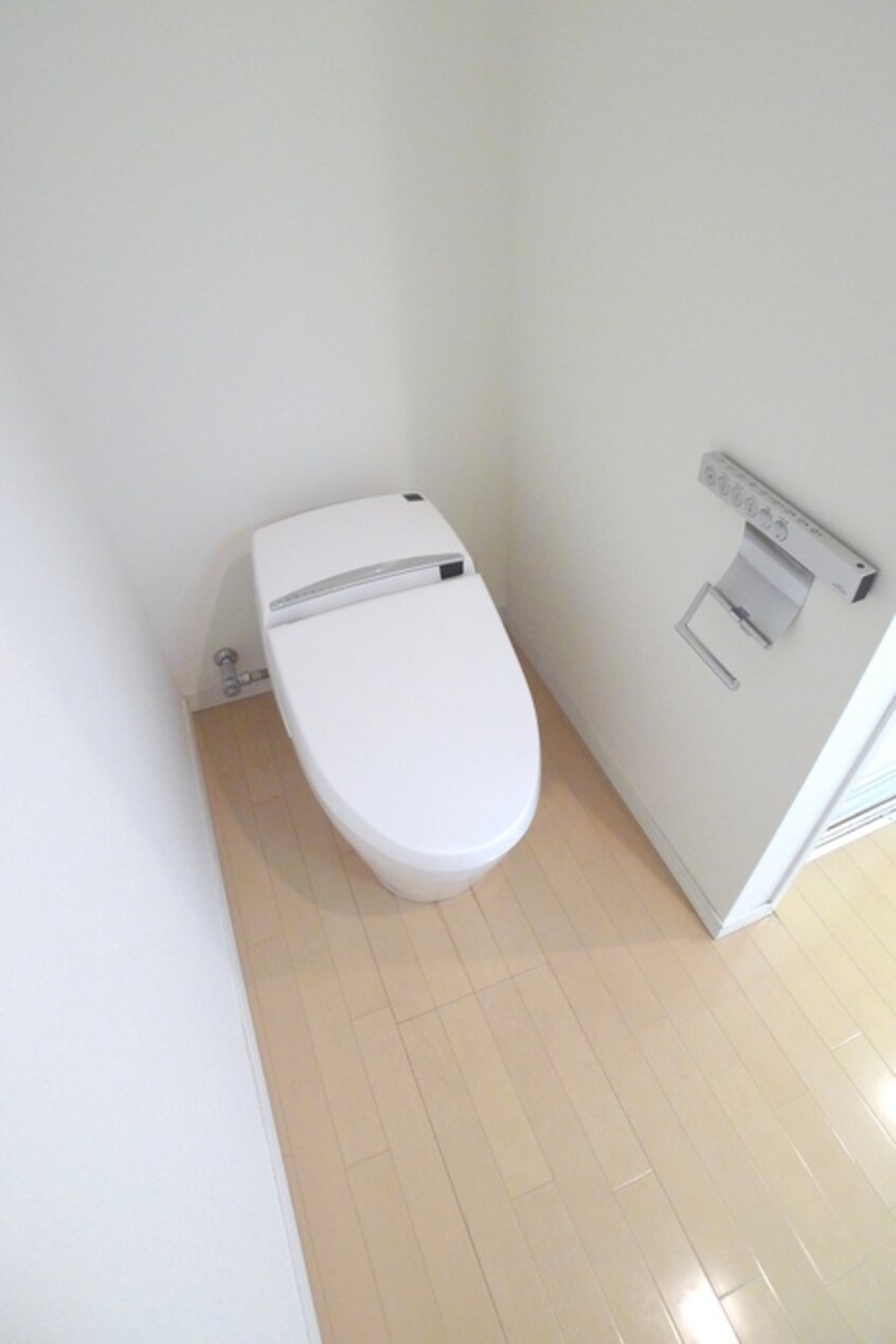 トイレ ＡＸＩＳ桜木町